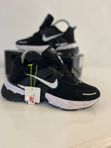 کفش اسپرت مردانه V2K وی تو کی، کیفیت مستر کوالیتی 💥 مشابه خارجی کیفیت در حد اورجینال ، کفی طبی ، زیره چهار تیکه فوق العاده با کیفیت ضمانت یک ساله